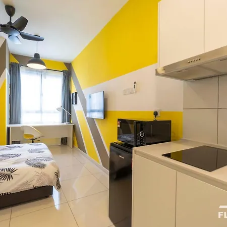 Klia-Klia 2, Netflix - Comfy Studio, Horizon Suites Sepang-Dengkil By Flexihome-My Exterior photo