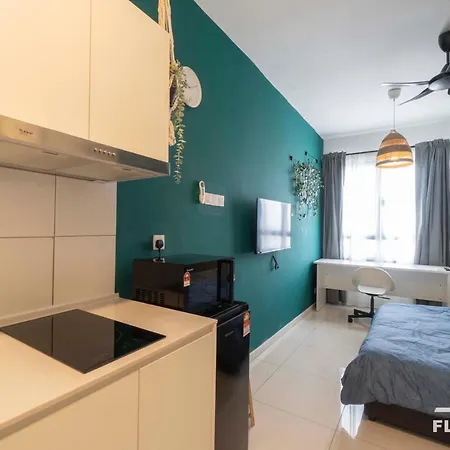 Klia-Klia 2, Netflix - Comfy Studio, Horizon Suites Sepang-Dengkil By Flexihome-My Exterior photo