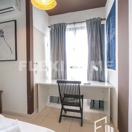 Klia-Klia 2, Netflix - Comfy Studio, Horizon Suites Sepang-Dengkil By Flexihome-My Exterior photo